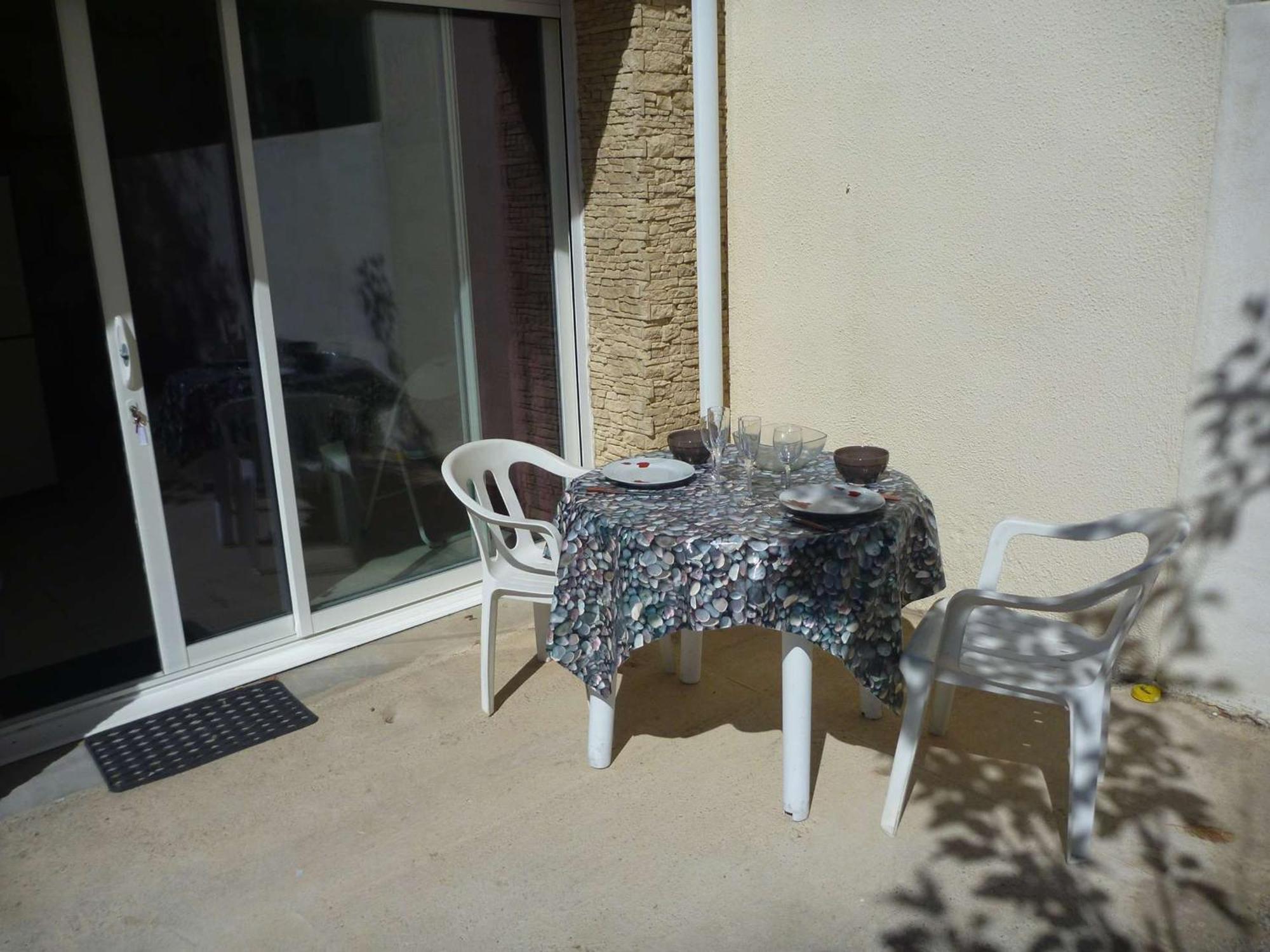 Studio Charmant A 2 Pas De La Plage Avec Terrasse Et Parking - Fr-1-387-124 Marseillan (Herault) Exterior foto